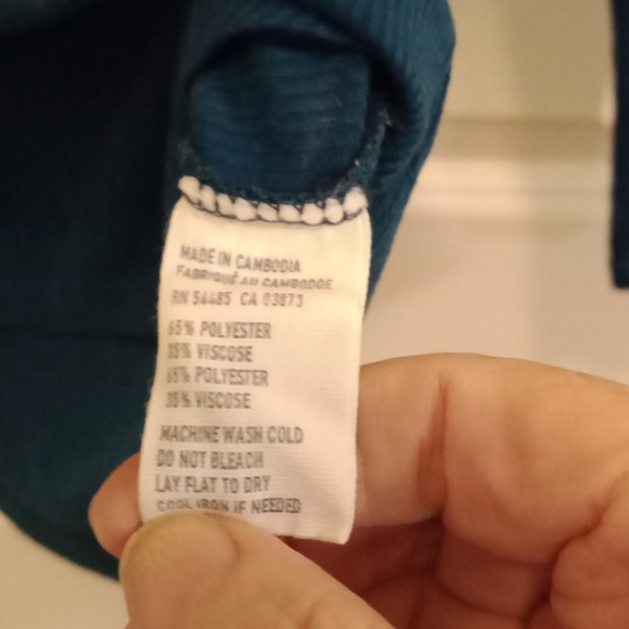 American Eagle women's teal long sleeved, drop shoulders Size S/P. - Picture 4 of 5